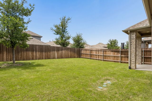 1749 Eagle Landing, Van Alstyne, TX 75495