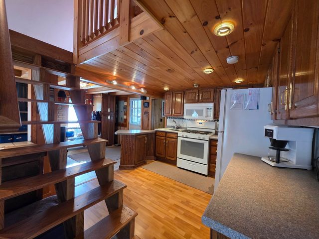 58 Barber Road, Haverhill, NH 03774