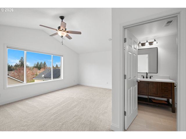 18307 TUPPER Rd, Sandy, OR 97055