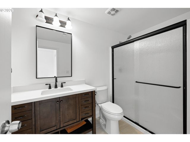 18307 TUPPER Rd, Sandy, OR 97055