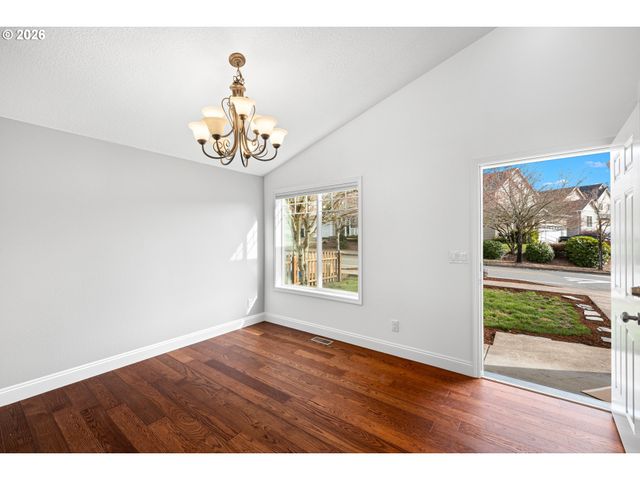 18307 TUPPER Rd, Sandy, OR 97055