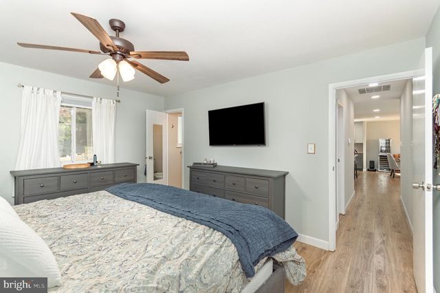 6208 REDWOOD LN, Alexandria, VA 22310