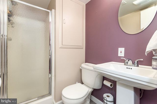 6208 REDWOOD LN, Alexandria, VA 22310