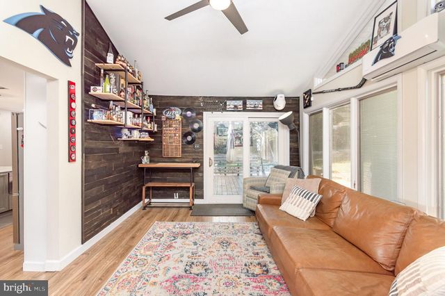 6208 REDWOOD LN, Alexandria, VA 22310