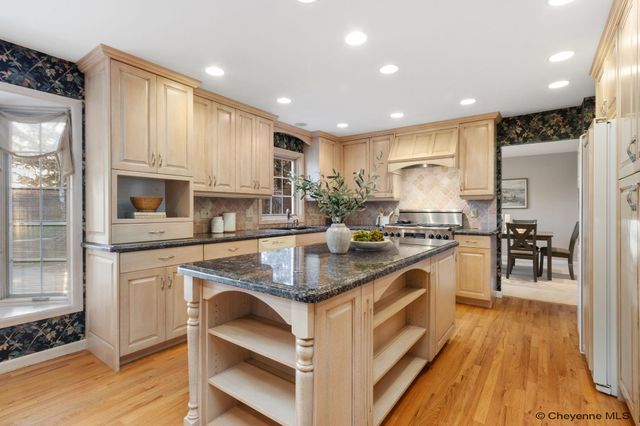 1763 MILTON DR, Cheyenne, WY 82001