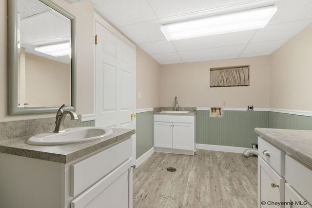 1763 MILTON DR, Cheyenne, WY 82001