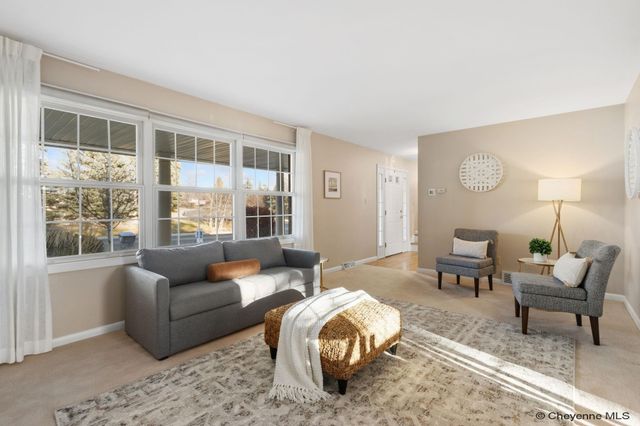 1763 MILTON DR, Cheyenne, WY 82001