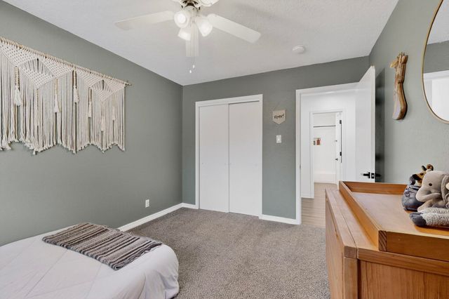 7613 Summer Avenue NE, Albuquerque, NM 87110