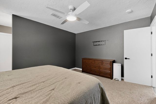 7613 Summer Avenue NE, Albuquerque, NM 87110