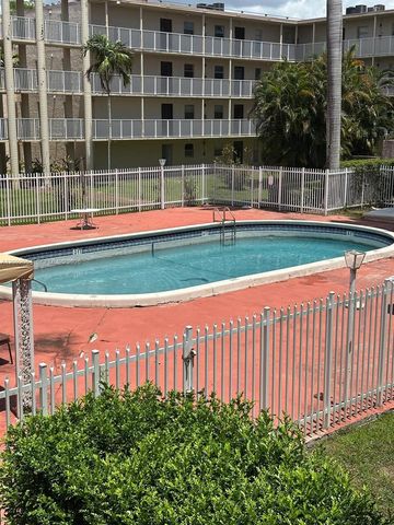 2800 NW 56th Avenue G201, Lauderhill, FL 33313