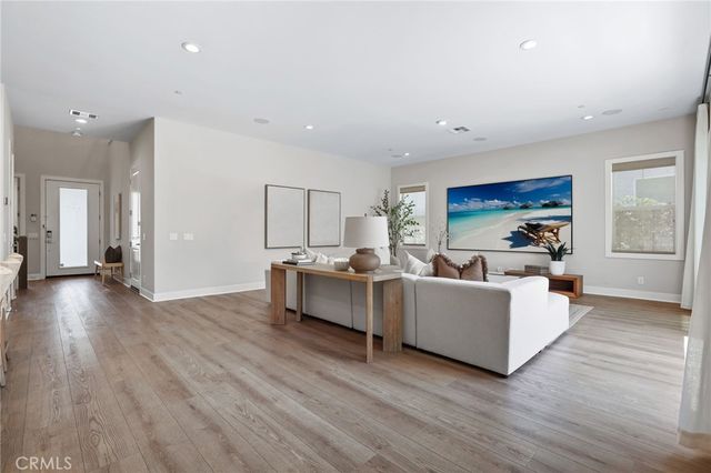 190 Wild Flower, Lake Forest, CA 92630
