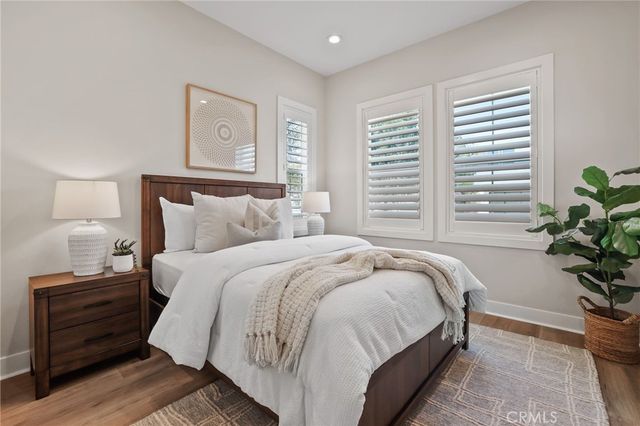 190 Wild Flower, Lake Forest, CA 92630