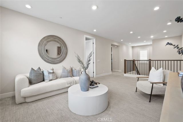 190 Wild Flower, Lake Forest, CA 92630