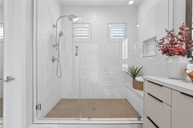 190 Wild Flower, Lake Forest, CA 92630