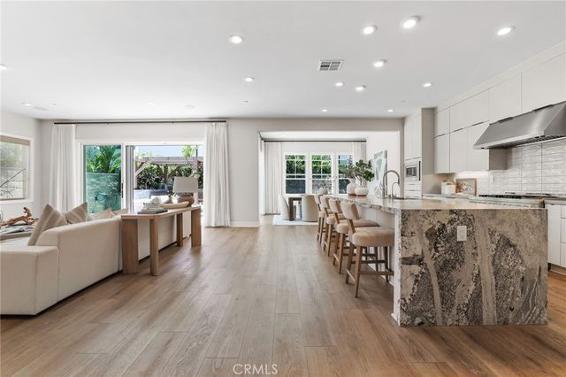 190 Wild Flower, Lake Forest, CA 92630