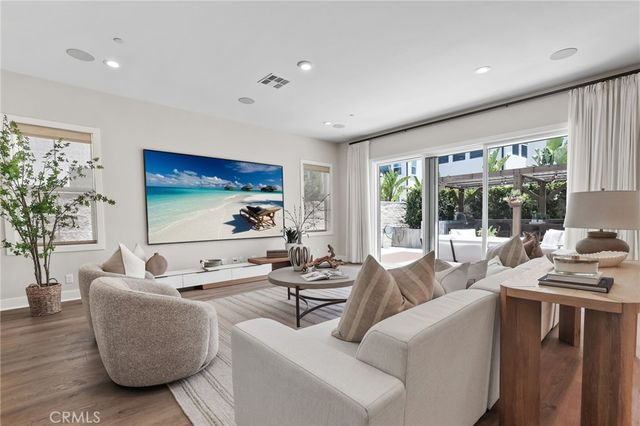 190 Wild Flower, Lake Forest, CA 92630