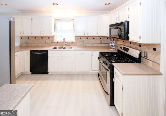 425 Ivy Run Circle, Duluth, GA 30096