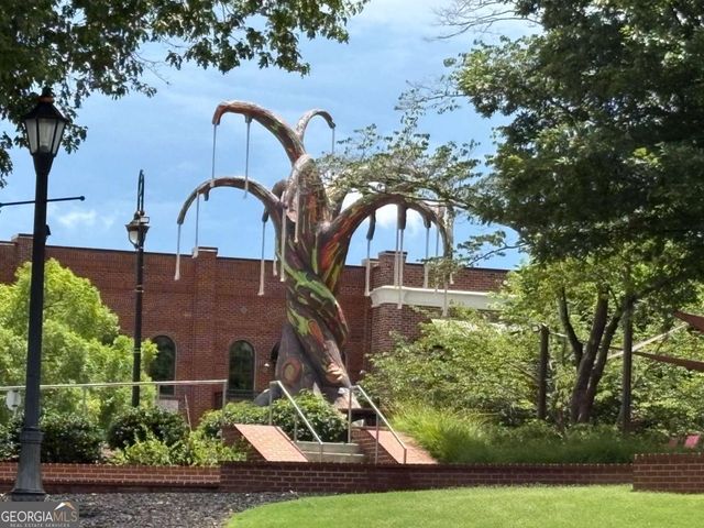 425 Ivy Run Circle, Duluth, GA 30096