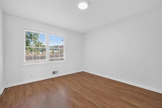 1021 GRAYSON Highway, Lawrenceville, GA 30046