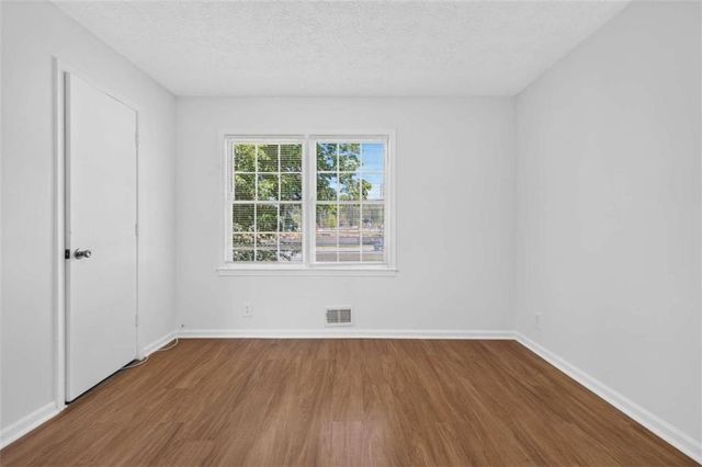 1021 GRAYSON Highway, Lawrenceville, GA 30046