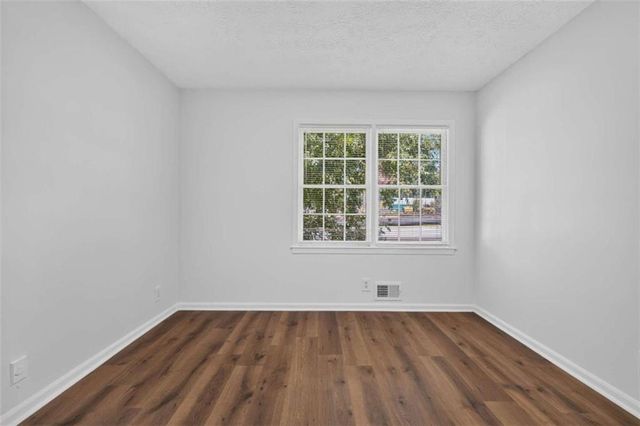 1021 GRAYSON Highway, Lawrenceville, GA 30046