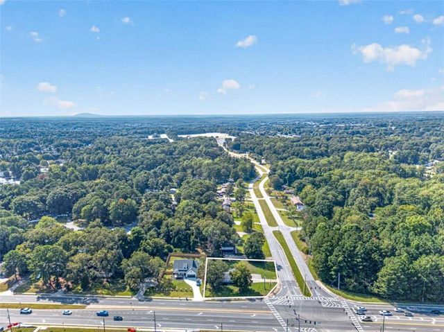 1021 GRAYSON Highway, Lawrenceville, GA 30046