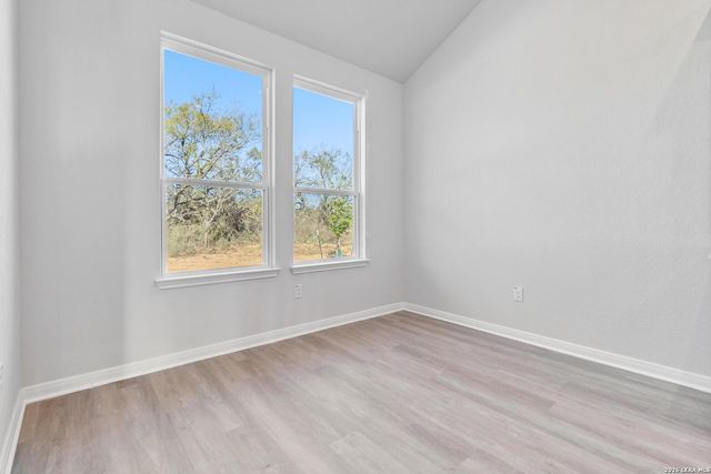 174 Firewheel Loop, Floresville, TX 78114