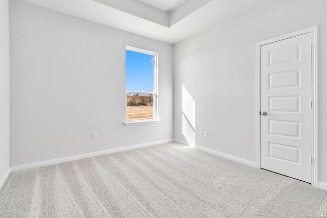 174 Firewheel Loop, Floresville, TX 78114