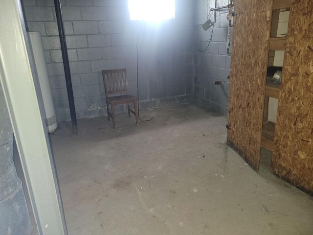 8897 Prest Street, Detroit City, MI 48228