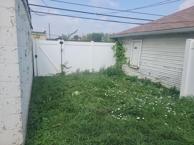 8897 Prest Street, Detroit City, MI 48228