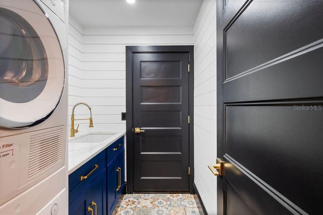 5408 SHINGLE CREEK DRIVE, Orlando, FL 32821