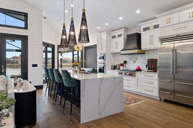 5408 SHINGLE CREEK DRIVE, Orlando, FL 32821