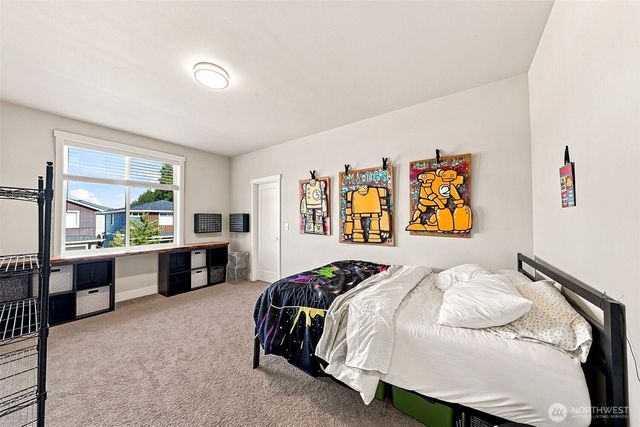18630 Greenwood Place E, Bonney Lake, WA 98391