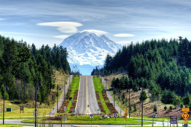 18630 Greenwood Place E, Bonney Lake, WA 98391