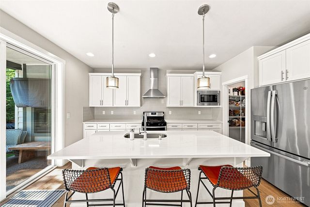 18630 Greenwood Place E, Bonney Lake, WA 98391