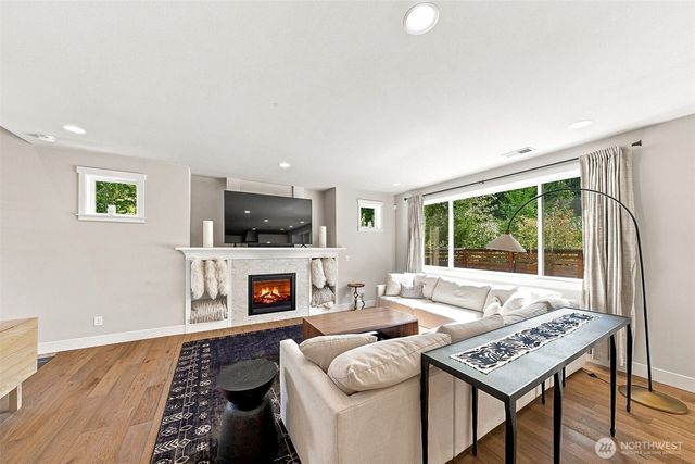 18630 Greenwood Place E, Bonney Lake, WA 98391