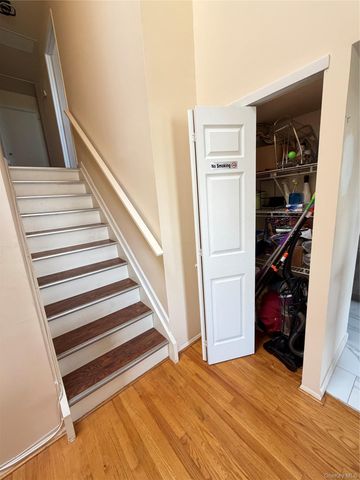 12021 Riviera Court 5B, College Point, NY 11356