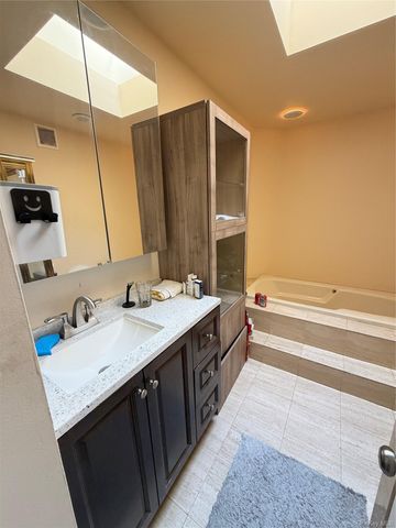 12021 Riviera Court 5B, College Point, NY 11356
