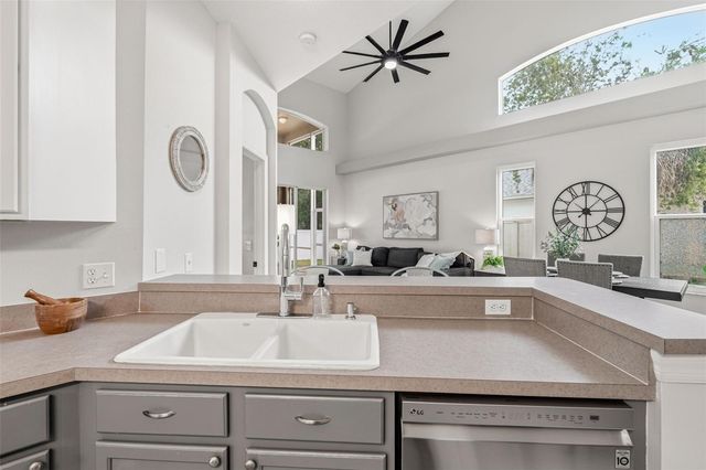 11809 ACORN WOODS TERRACE, Lakewood Ranch, FL 34202