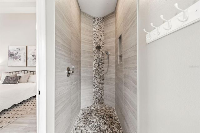 11809 ACORN WOODS TERRACE, Lakewood Ranch, FL 34202