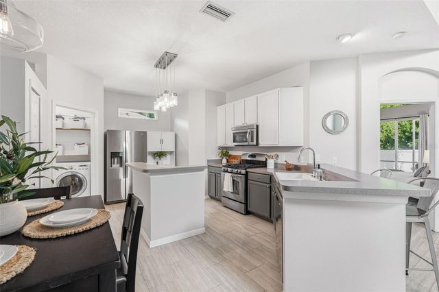 11809 ACORN WOODS TERRACE, Lakewood Ranch, FL 34202