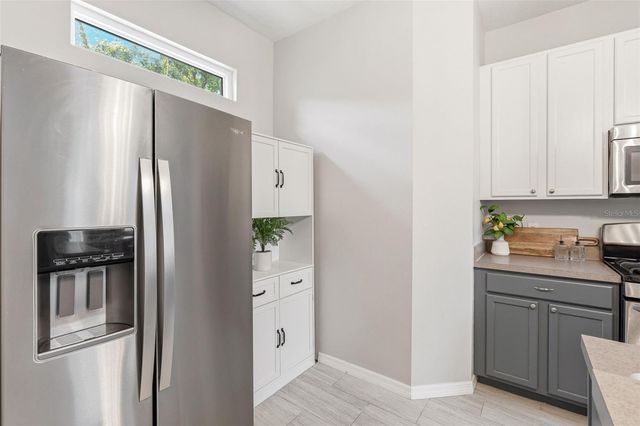 11809 ACORN WOODS TERRACE, Lakewood Ranch, FL 34202