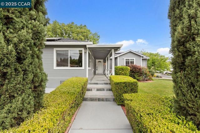 2401 Casa Way, Walnut Creek, CA 94597