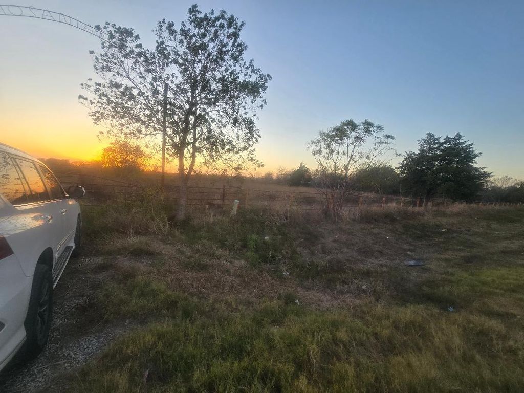 7402 Highway 71, Garwood, TX 77442