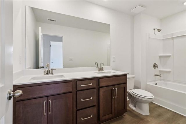 5347 Callahan Trace, Flowery Branch, GA 30542