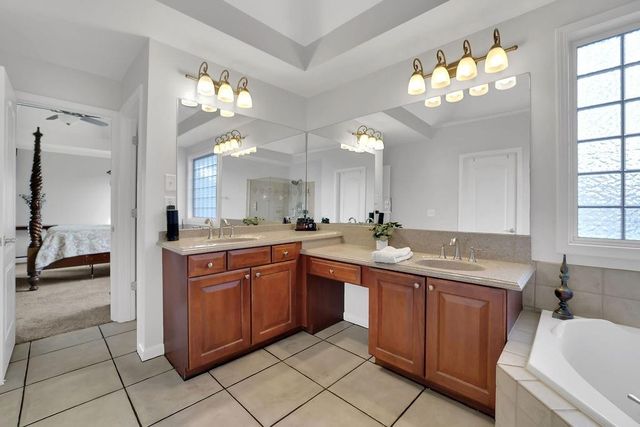 1015 Summerfield Drive, Cumming, GA 30040