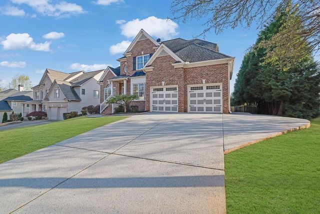 1015 Summerfield Drive, Cumming, GA 30040