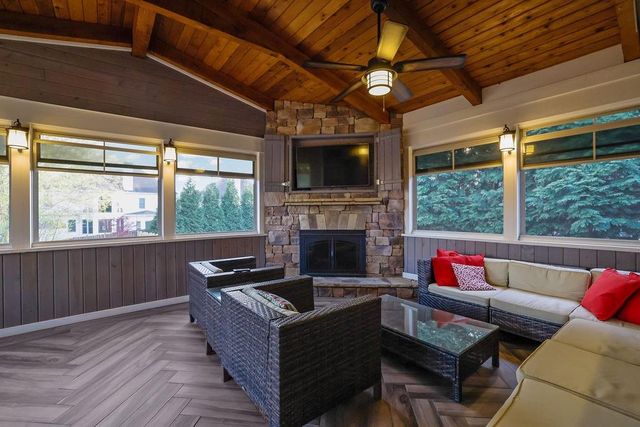 1015 Summerfield Drive, Cumming, GA 30040