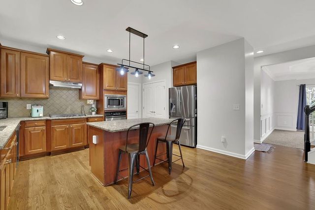 1015 Summerfield Drive, Cumming, GA 30040