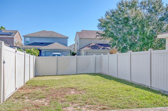 606 LAKE TALQUIN WAY, Groveland, FL 34736